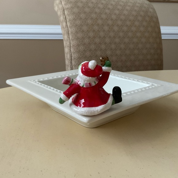 Christmas Santa With Jingle Bells Platter Decoration - Sitting 🔔 - Picture 3 of 5